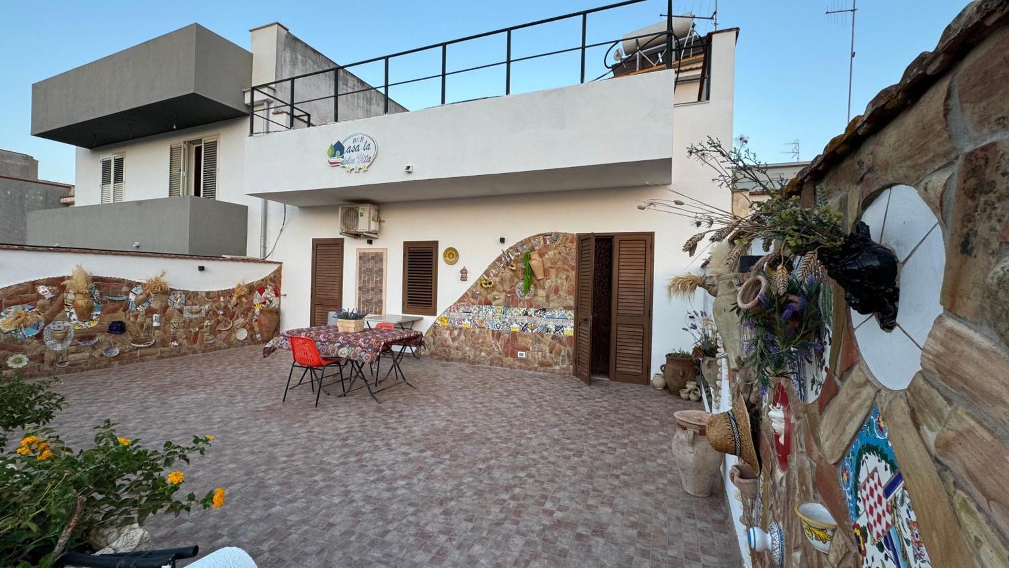 B&B Casa La Dolce Vita Nuova Gibellina Kültér fotó
